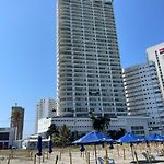 Front Beach Apartment Close To The Cartagena Letters